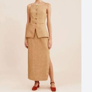 Posse Linen SET. Nancy Gilet Walnut. Nancy Pencil Skirt Walnut.